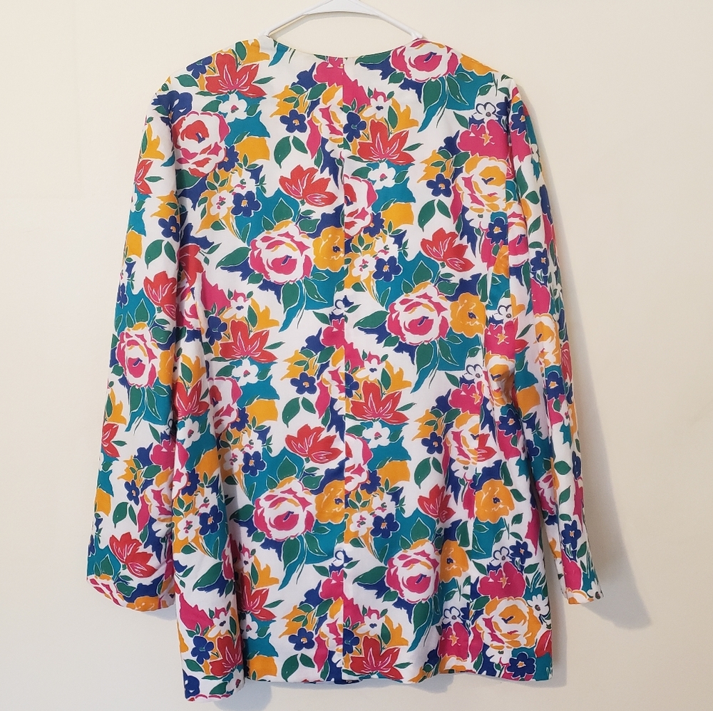 Vintage Floral Blazer - Picture 6 of 7